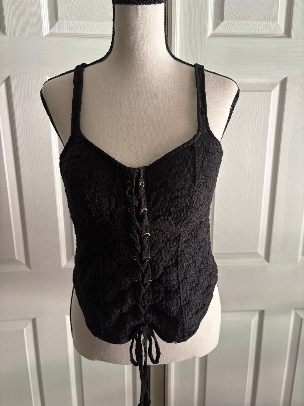 No Boundaries Black Lace-Up Textured Cami